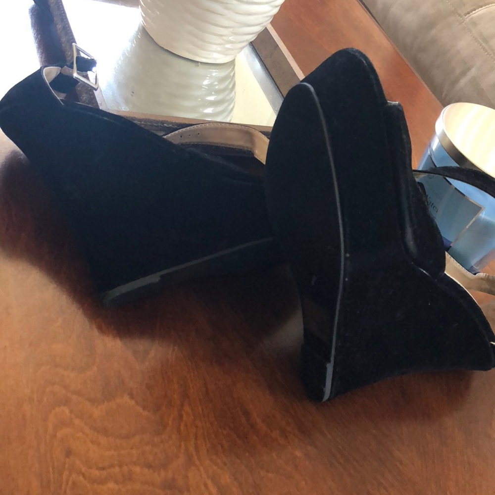 Wedges - Picture 2 of 2